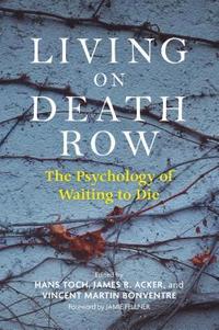 bokomslag Living on Death Row