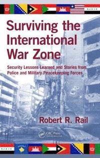 bokomslag Surviving the International War Zone