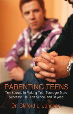 bokomslag Parenting Teens