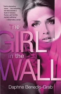 bokomslag Girl in the Wall