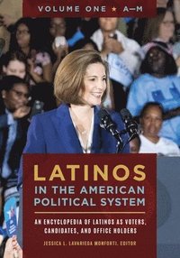 bokomslag Latinos in the American Political System