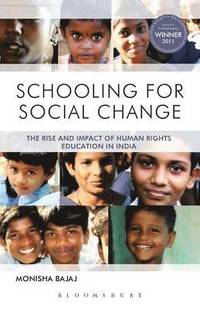 bokomslag Schooling for Social Change