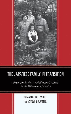 bokomslag The Japanese Family in Transition