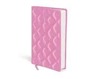 bokomslag NIV Compact Strawberry Cream Quilted Duo-Tone Bible