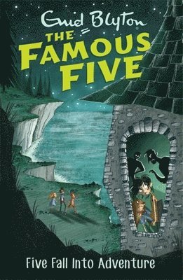 bokomslag Famous Five: Five Fall Into Adventure