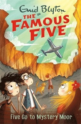 bokomslag Famous Five: Five Go To Mystery Moor