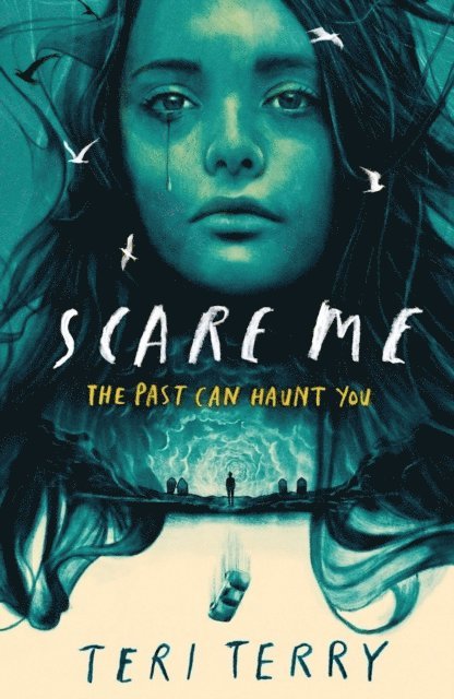 Teri Terry - Scare Me, Häftad