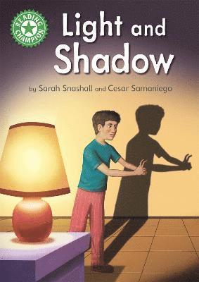 Sarah Snashall - Reading Champion: Light and Shadow, Häftad