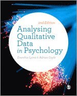 bokomslag Analysing Qualitative Data in Psychology