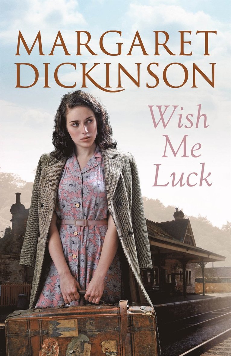 Margaret Dickinson - Wish Me Luck, Häftad