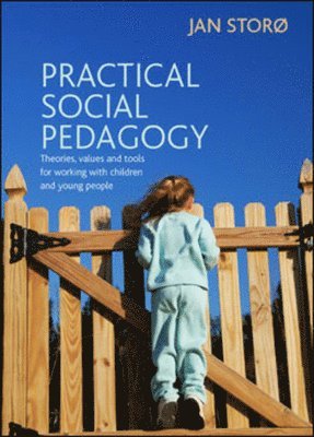 bokomslag Practical Social Pedagogy