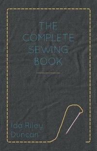 bokomslag The Complete Sewing Book