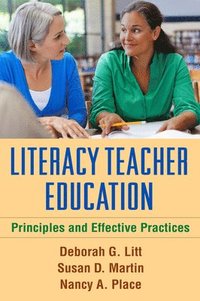 bokomslag Literacy Teacher Education