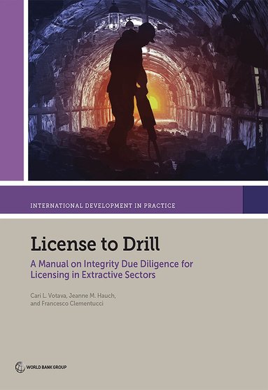 Cari L. Votava, Jeanne M. Hauch, Francesco Clementucci - License to Drill, Häftad