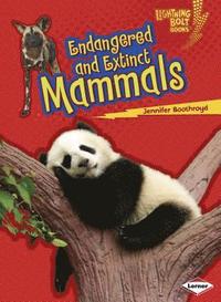 bokomslag Endangered and Extinct Mammals