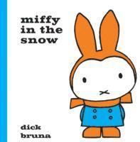 bokomslag Miffy in the Snow