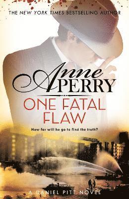 One Fatal Flaw (Daniel Pitt Mystery 3) 1