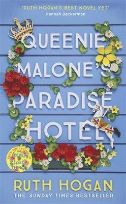 bokomslag Queenie Malone's Paradise Hotel