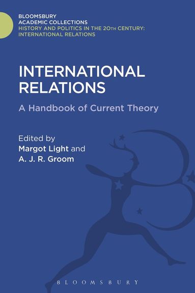 Margot Light, A.J.R. Groom - International Relations, Inbunden