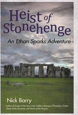 bokomslag Heist of Stonehenge