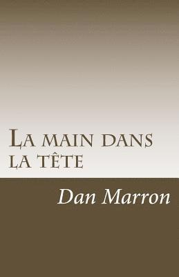bokomslag main dans la tête
