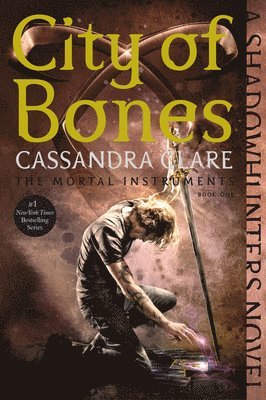 Cassandra Clare - City of Bones, Häftad