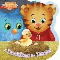 bokomslag A Duckling for Daniel