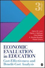 bokomslag Economic Evaluation in Education