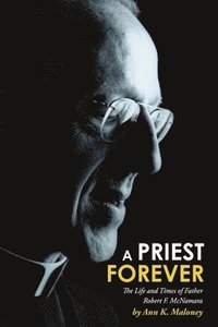 bokomslag A Priest Forever