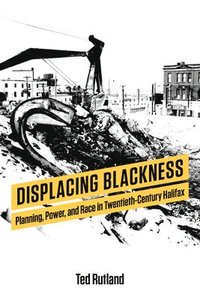 bokomslag Displacing Blackness