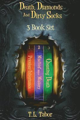 T. L. Tabor - Death, Diamonds & Dirty Socks: Death, Diamonds, And Dirty Socks: 3 Book Set, Häftad