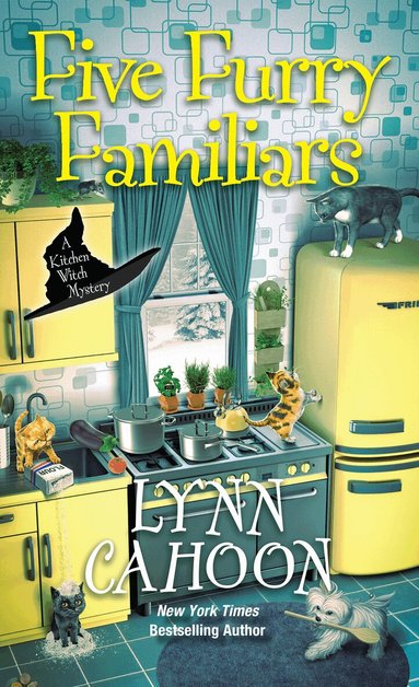 Lynn Cahoon - Five Furry Familiars, Häftad
