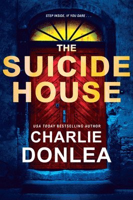 bokomslag Suicide House