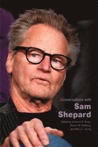 bokomslag Conversations with Sam Shepard