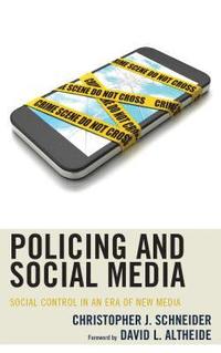 bokomslag Policing and Social Media