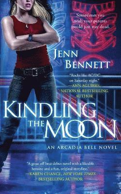 bokomslag Kindling the Moon