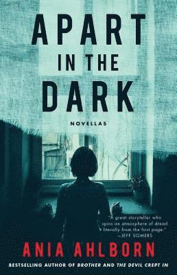 bokomslag Apart in the Dark: Novellas