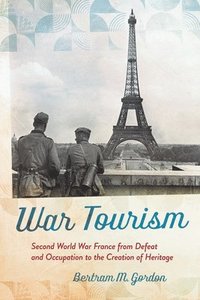bokomslag War Tourism