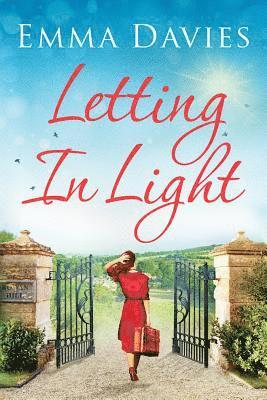 Emma Davies - Letting In Light, Häftad