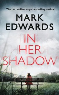 bokomslag In Her Shadow