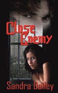 bokomslag Close Enemy