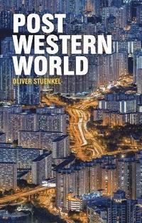 bokomslag Post-Western World