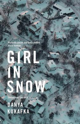 bokomslag Girl in Snow