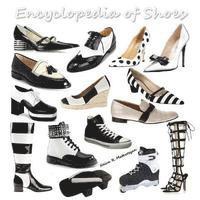 bokomslag Encyclopedia of Shoes