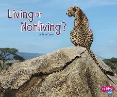bokomslag Living or Nonliving?