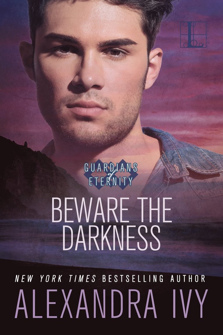 Alexandra Ivy - Beware the Darkness, Häftad