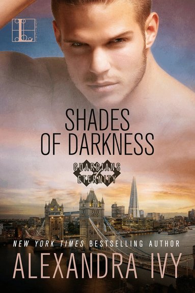 Alexandra Ivy - Shades of Darkness, Häftad