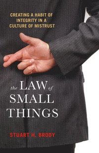 bokomslag The Law Of Small Things