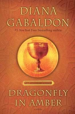 bokomslag Dragonfly in Amber (25th Anniversary Edition)