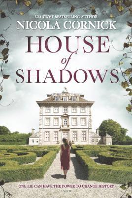bokomslag House of Shadows